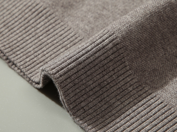 ブランドセーター全体デザイン